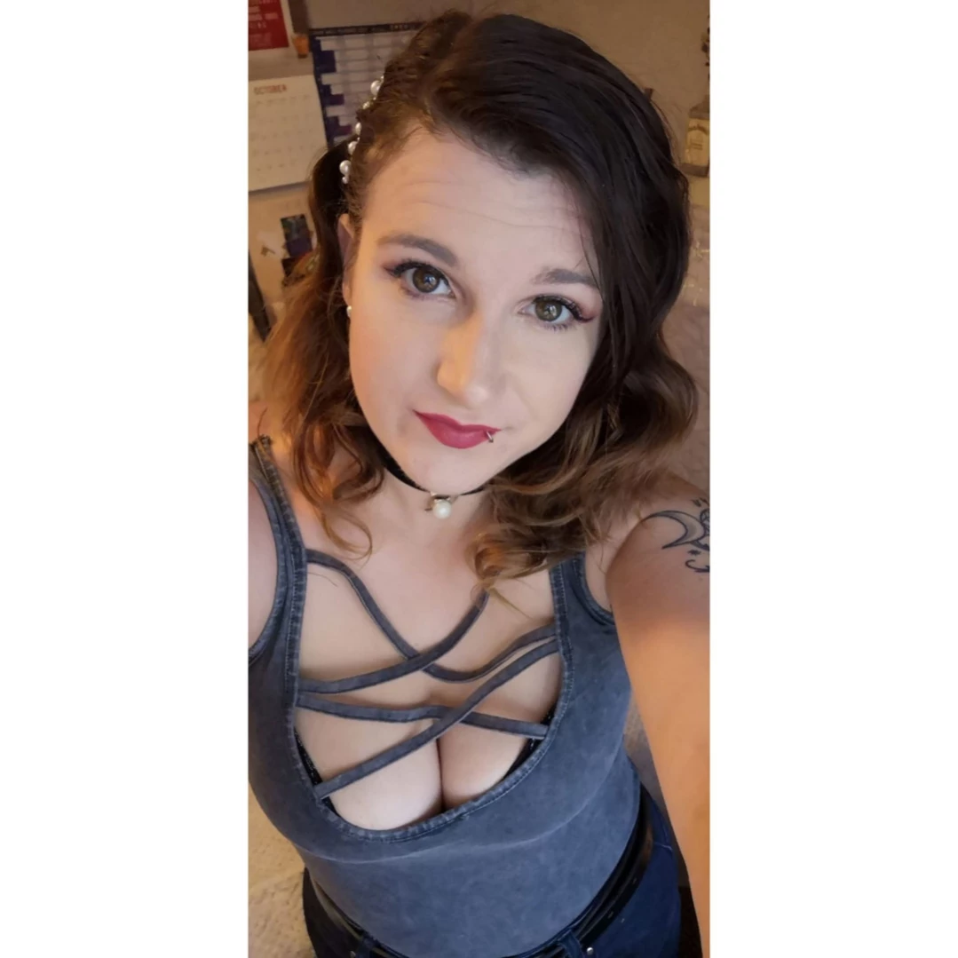 Pregnant Mama Ms Alice Fury VIP [ pregnantmamamsalicefury ] Onlyfans leaked photo 12021504 on Hotleaks.tv