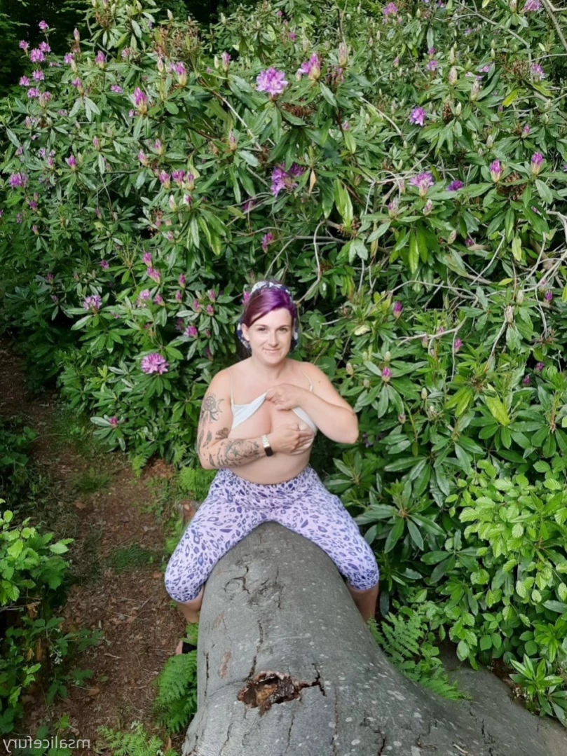 Pregnant Mama Ms Alice Fury VIP [ pregnantmamamsalicefury ] Onlyfans leaked photo 16257237 on Hotleaks.tv