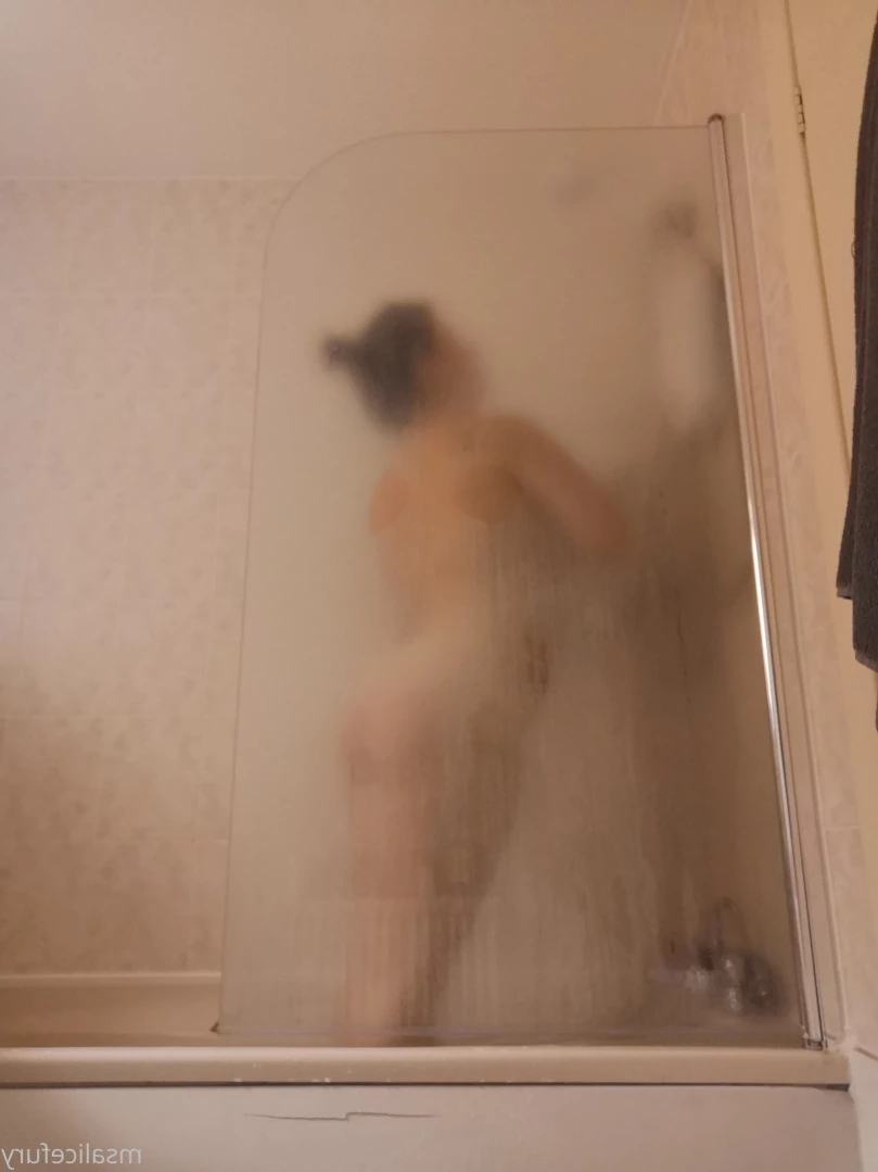 Pregnant Mama Ms Alice Fury VIP [ pregnantmamamsalicefury ] Onlyfans leaked photo 16296990 on Hotleaks.tv