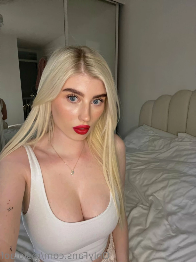 LOLA🐰💗 [ mslolaof ] Onlyfans leaked photo 13477421 on Hotleaks.tv