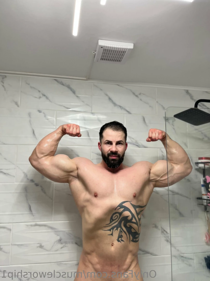 Muscle worship [ muscleworship1 ] Onlyfans leaked photo 11274517 on Hotleaks.tv