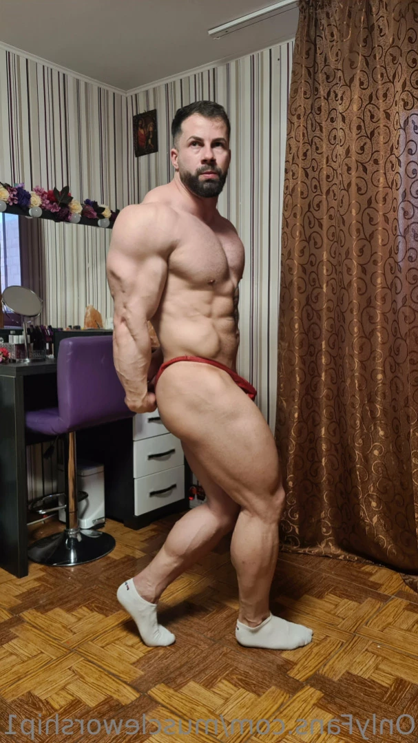 Muscle worship [ muscleworship1 ] Onlyfans leaked photo 11274527 on Hotleaks.tv