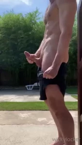 NakedGamer [ nakedgamervip ] Onlyfans leaked video 18085415 on Hotleaks.tv