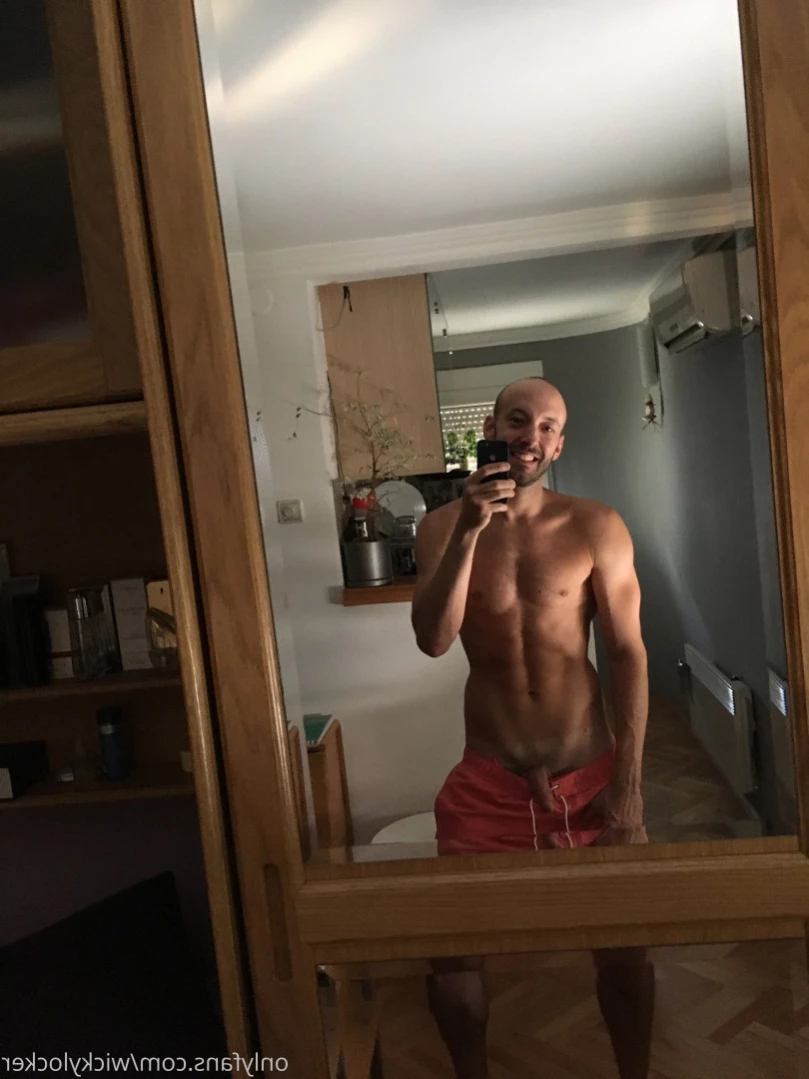 NakedGamer [ nakedgamervip ] Onlyfans leaked photo 14512503 on Hotleaks.tv