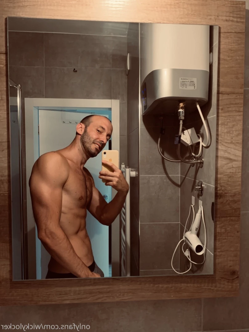 NakedGamer [ nakedgamervip ] Onlyfans leaked photo 16320026 on Hotleaks.tv