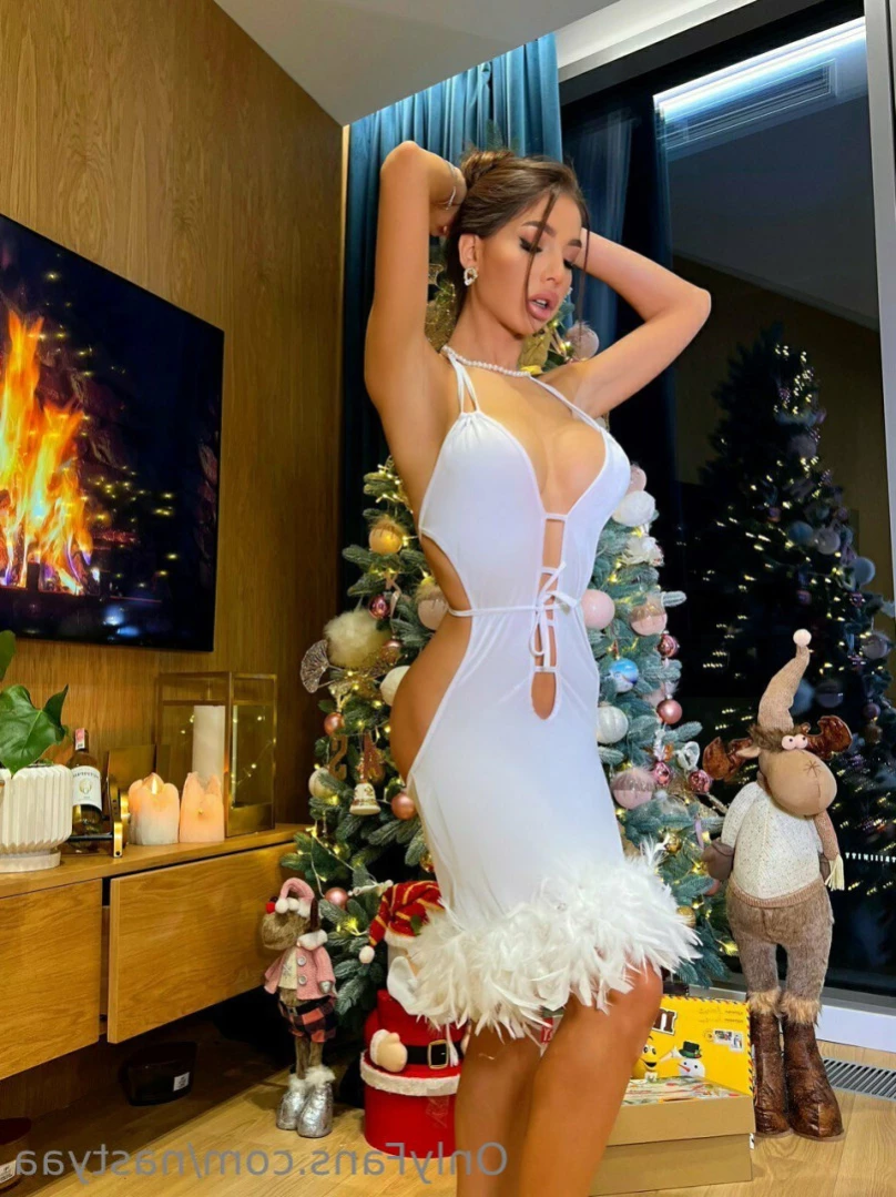 Busty 𝓐𝓷𝓪𝓼𝓽𝓪𝓼𝓲𝓪 💄💋 [ nastyaa ] Onlyfans leaked photo 13268773 on Hotleaks.tv