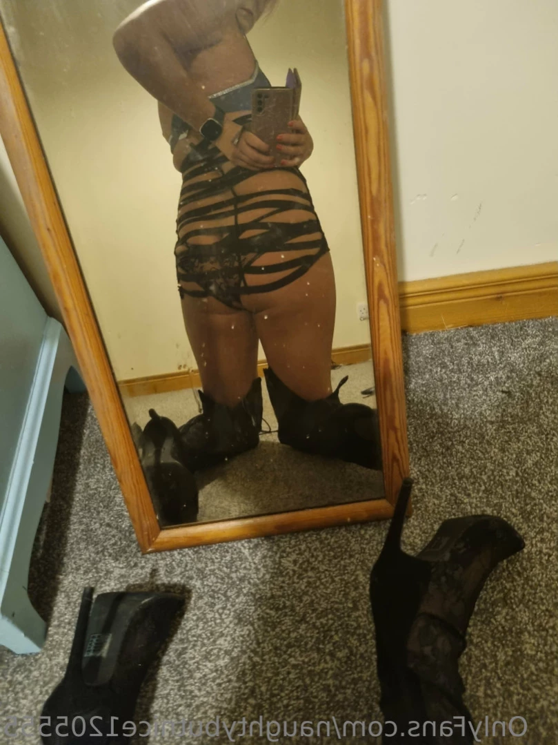 ❤️Irish chick❤️ Vip Page [ naughtybutnice1205555 ] Onlyfans leaked photo 11288548 on Hotleaks.tv