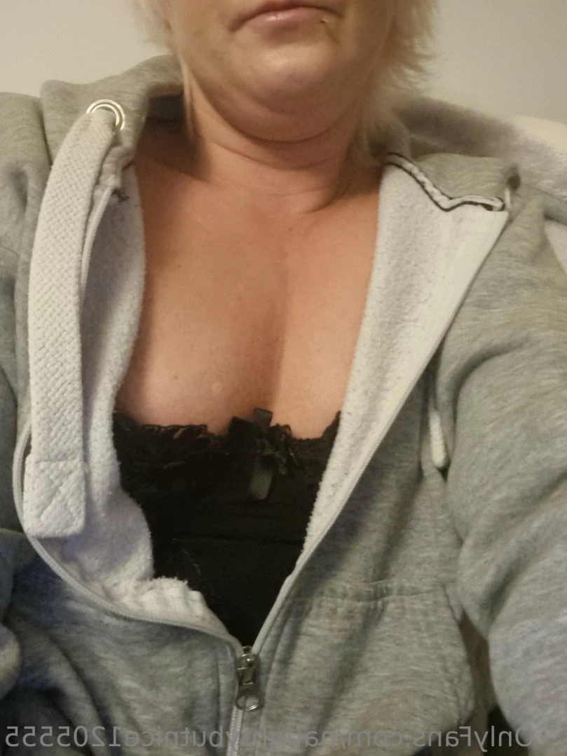 ❤️Irish chick❤️ Vip Page [ naughtybutnice1205555 ] Onlyfans leaked photo 11289162 on Hotleaks.tv