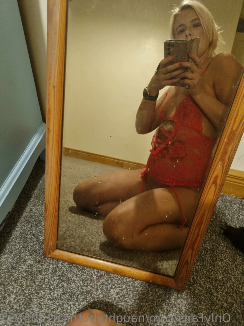 ❤️Irish chick❤️ Vip Page [ naughtybutnice1205555 ] Onlyfans leaked photo 11289237 on Hotleaks.tv