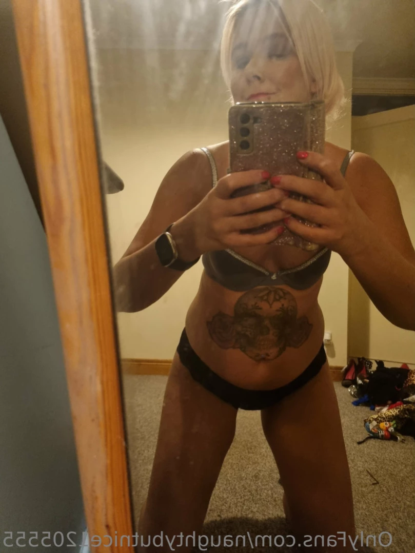 ❤️Irish chick❤️ Vip Page [ naughtybutnice1205555 ] Onlyfans leaked photo 14918251 on Hotleaks.tv