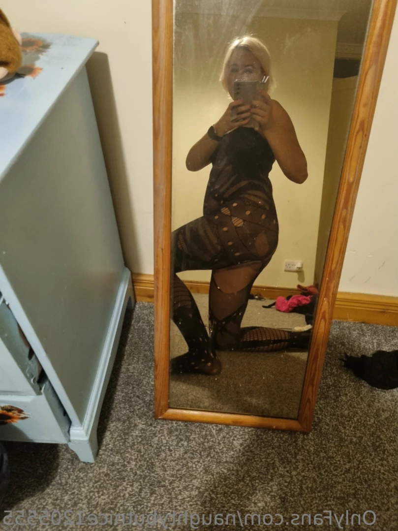 ❤️Irish chick❤️ Vip Page [ naughtybutnice1205555 ] Onlyfans leaked photo 16318859 on Hotleaks.tv