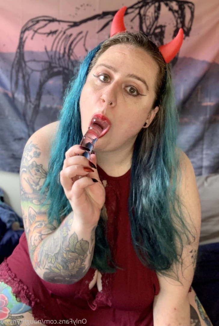 Nyxie ¨̮ NO PPV [ naughtynyxie ] Onlyfans leaked photo 11285173 on Hotleaks.tv
