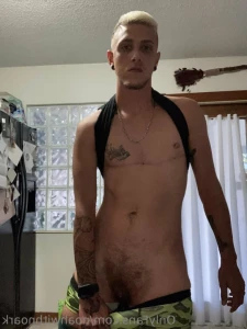 16132943