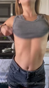 15746198