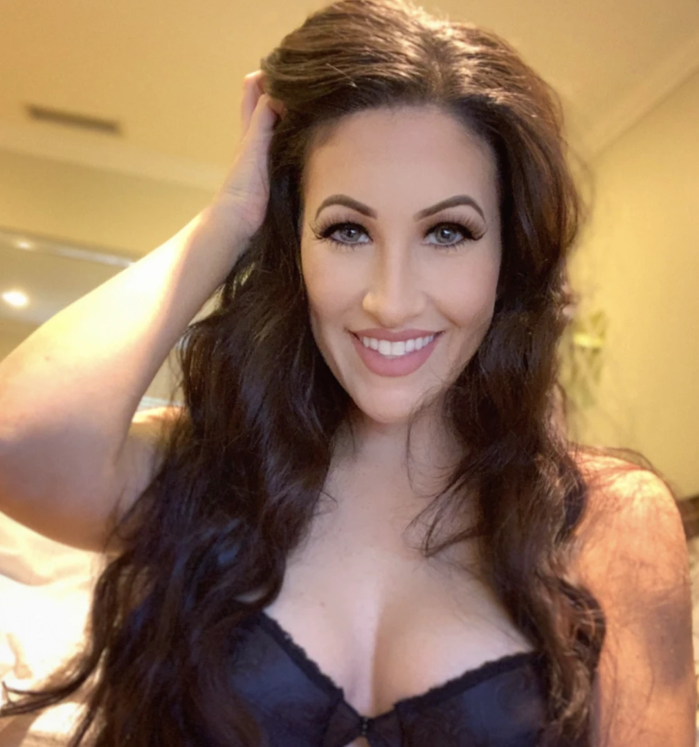 Amber Adams [ officialamberadams ] Onlyfans leaked photo 13075563 on Hotleaks.tv