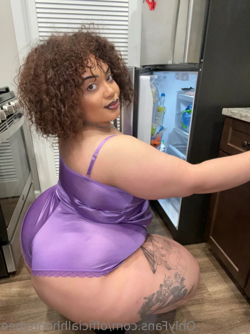 Honey 🍯 [ officialhhoneybee ] Onlyfans leaked photo 14514031 on Hotleaks.tv
