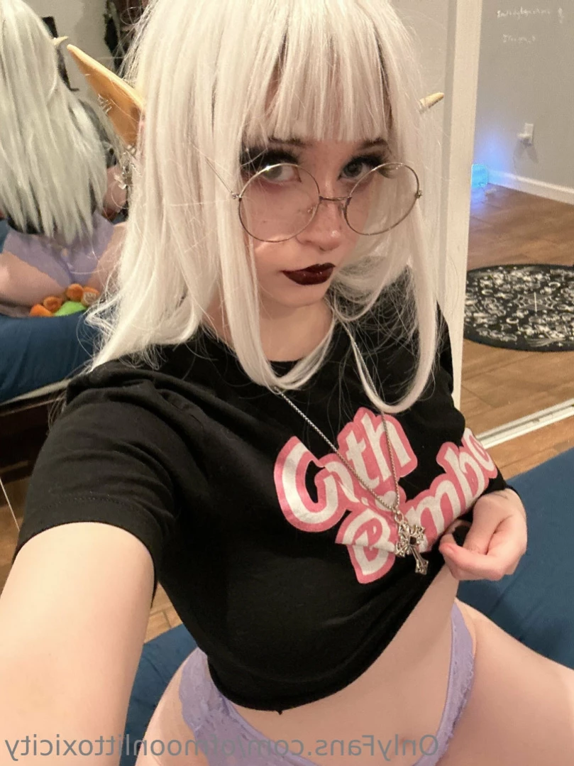 Dakota [ ofmoonlittoxicity ] Onlyfans leaked photo 11277491 on Hotleaks.tv