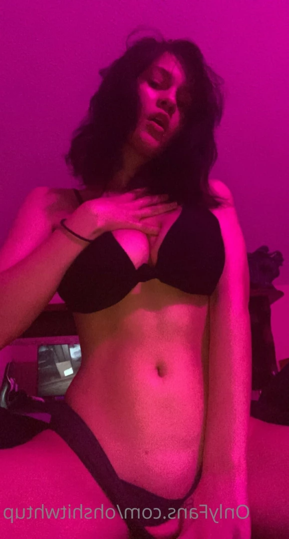 Mae [ ohshitwhtup ] Onlyfans leaked photo 11277367 on Hotleaks.tv