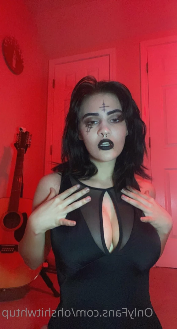 Mae [ ohshitwhtup ] Onlyfans leaked photo 12265258 on Hotleaks.tv
