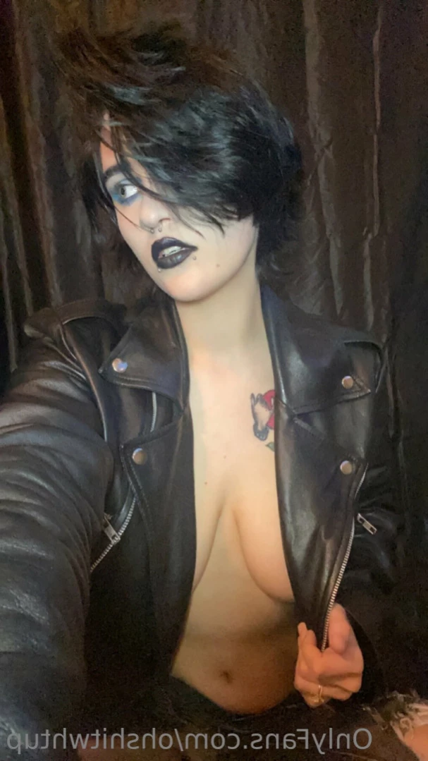 Mae [ ohshitwhtup ] Onlyfans leaked photo 15522693 on Hotleaks.tv