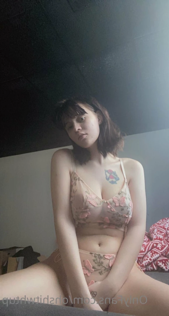 Mae [ ohshitwhtup ] Onlyfans leaked photo 15901744 on Hotleaks.tv