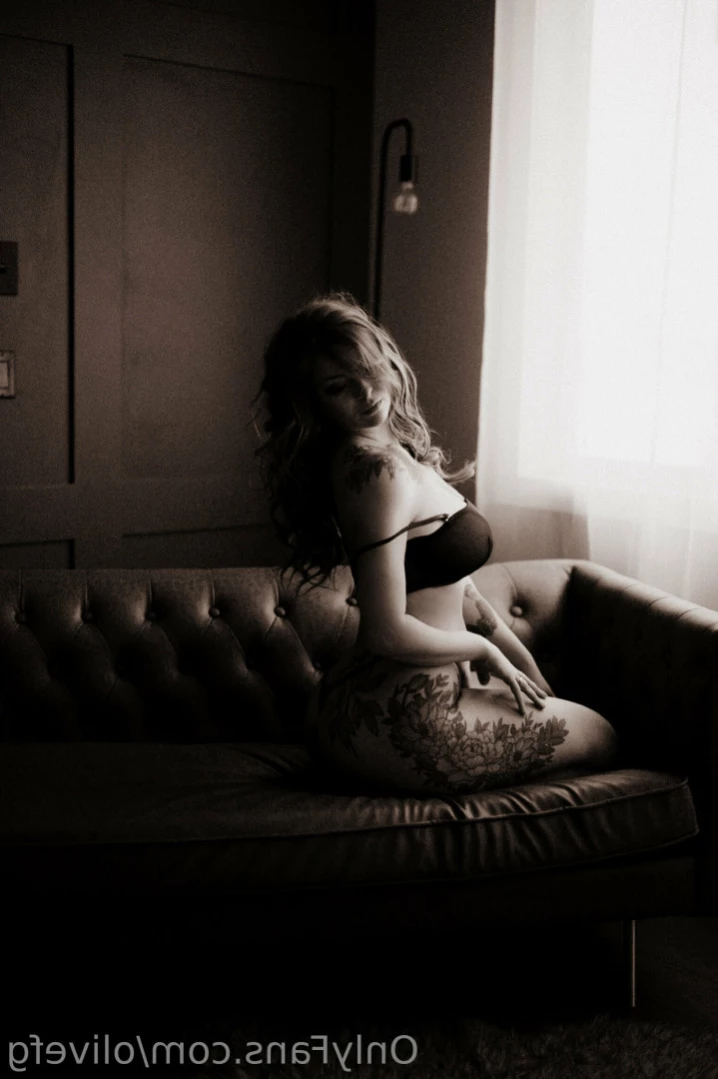 olive o [ olivefg ] Onlyfans leaked photo 14092456 on Hotleaks.tv