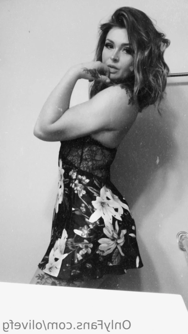 olive o [ olivefg ] Onlyfans leaked photo 14170318 on Hotleaks.tv
