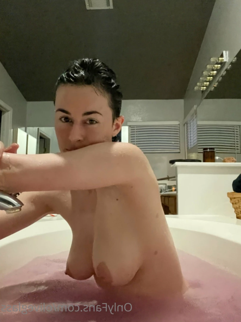 Olive Glass [ oliveglass ] Onlyfans leaked photo 12923406 on Hotleaks.tv