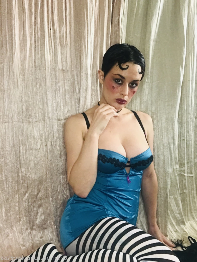 Olive Glass [ oliveglass ] Onlyfans leaked photo 12923415 on Hotleaks.tv