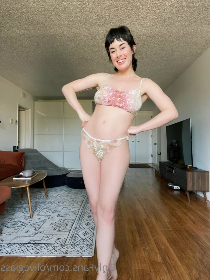 Olive Glass [ oliveglass ] Onlyfans leaked photo 13704454 on Hotleaks.tv