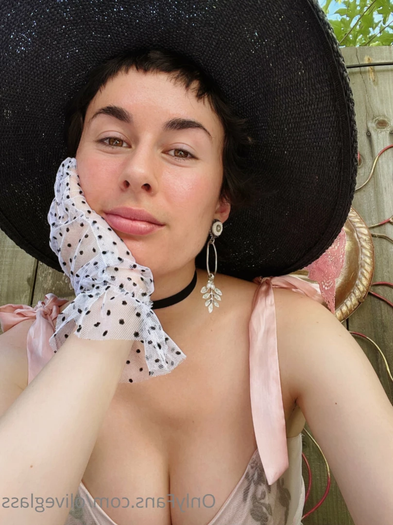 Olive Glass [ oliveglass ] Onlyfans leaked photo 13781570 on Hotleaks.tv
