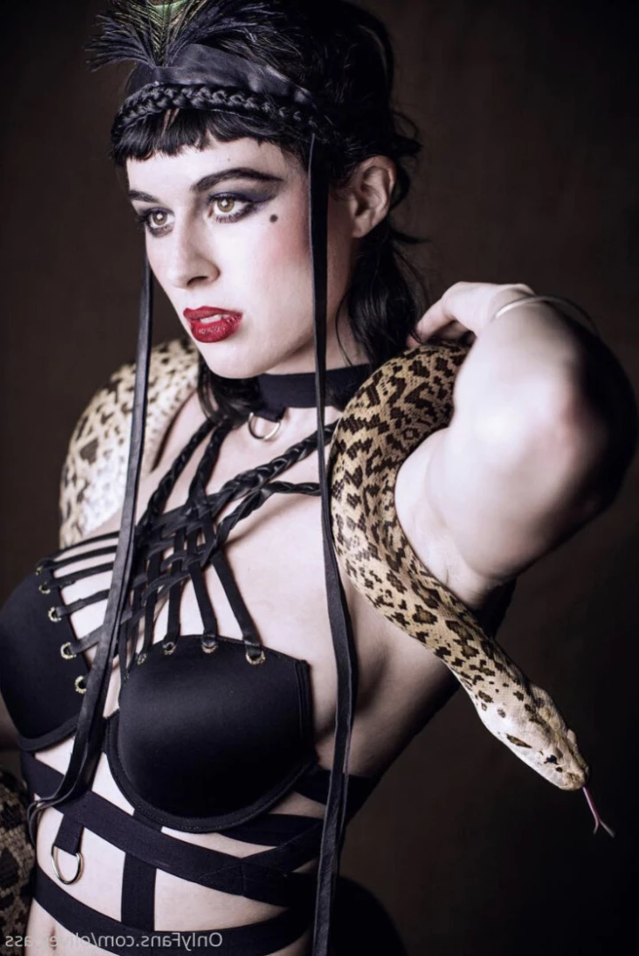 Olive Glass [ oliveglass ] Onlyfans leaked photo 14162816 on Hotleaks.tv