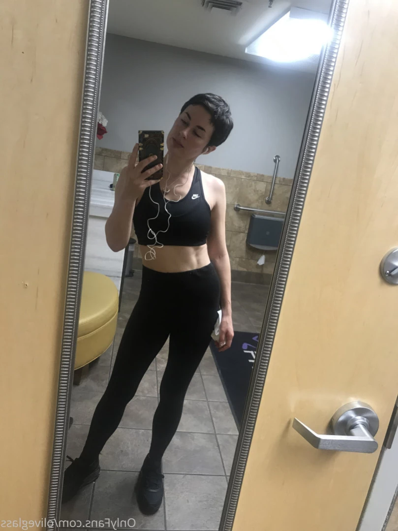 Olive Glass [ oliveglass ] Onlyfans leaked photo 14163089 on Hotleaks.tv