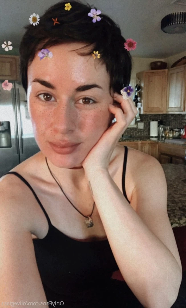 Olive Glass [ oliveglass ] Onlyfans leaked photo 14163927 on Hotleaks.tv