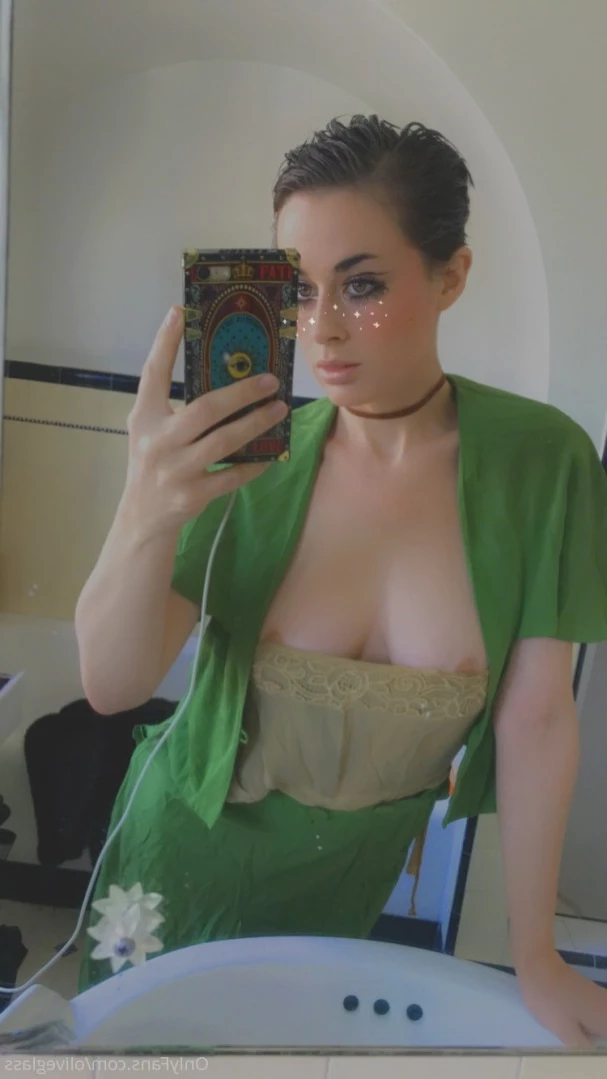 Olive Glass [ oliveglass ] Onlyfans leaked photo 14164319 on Hotleaks.tv