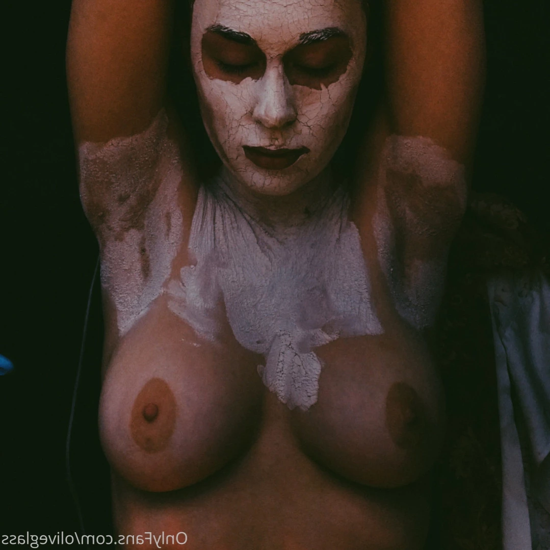 Olive Glass [ oliveglass ] Onlyfans leaked photo 14164914 on Hotleaks.tv