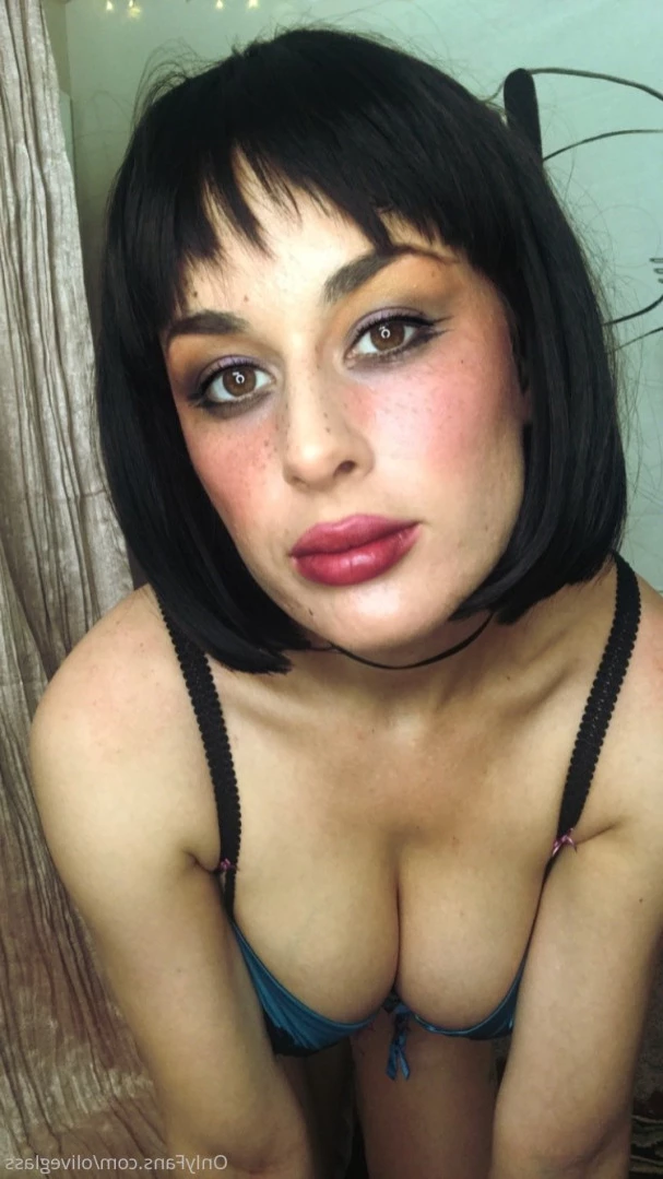 Olive Glass [ oliveglass ] Onlyfans leaked photo 14169182 on Hotleaks.tv