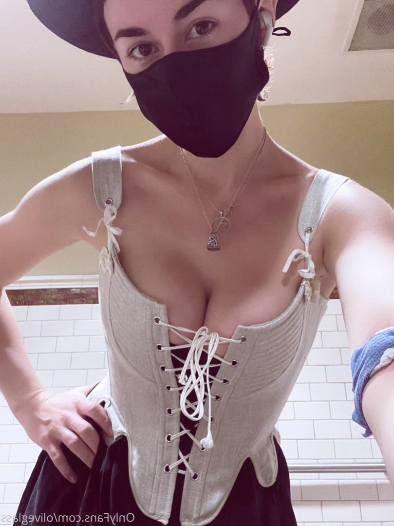 Olive Glass [ oliveglass ] Onlyfans leaked photo 14169291 on Hotleaks.tv