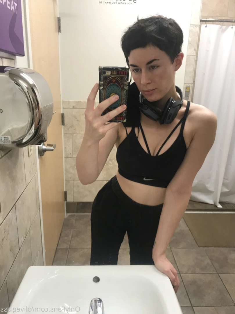 Olive Glass [ oliveglass ] Onlyfans leaked photo 14177131 on Hotleaks.tv