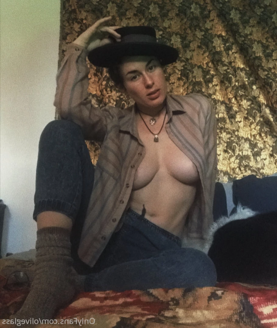 Olive Glass [ oliveglass ] Onlyfans leaked photo 14177471 on Hotleaks.tv