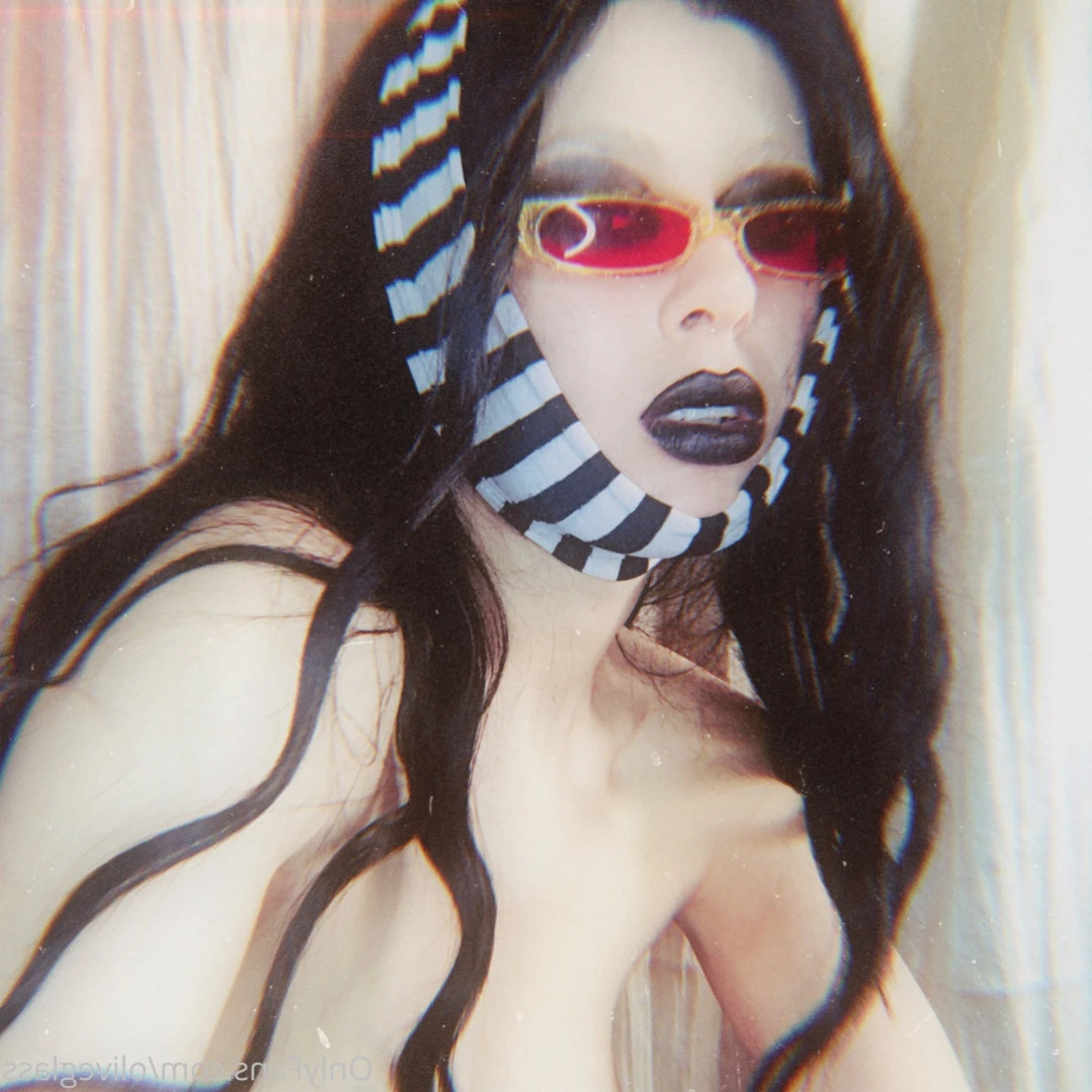 Olive Glass [ oliveglass ] Onlyfans leaked photo 14177740 on Hotleaks.tv
