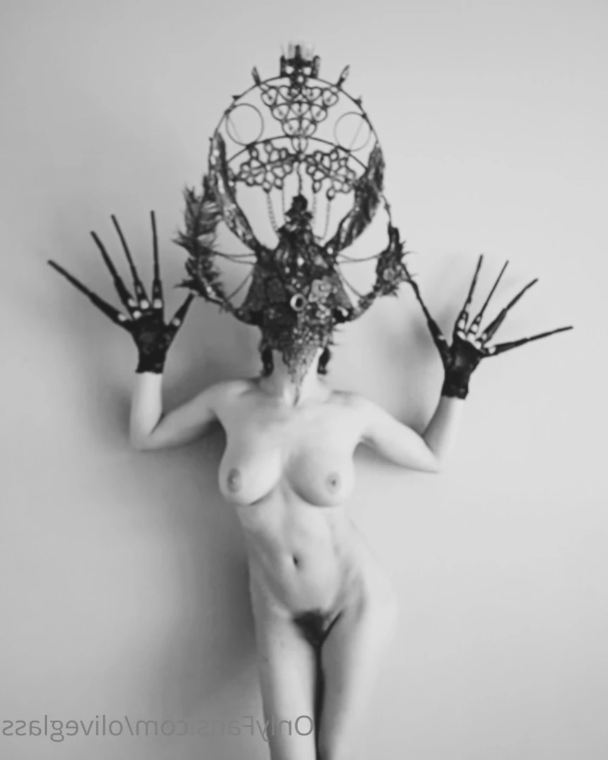Olive Glass [ oliveglass ] Onlyfans leaked photo 15050558 on Hotleaks.tv