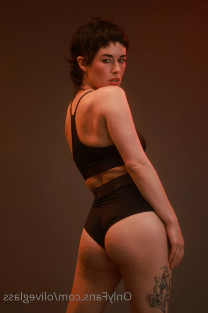 Olive Glass [ oliveglass ] Onlyfans leaked photo 15069784 on Hotleaks.tv