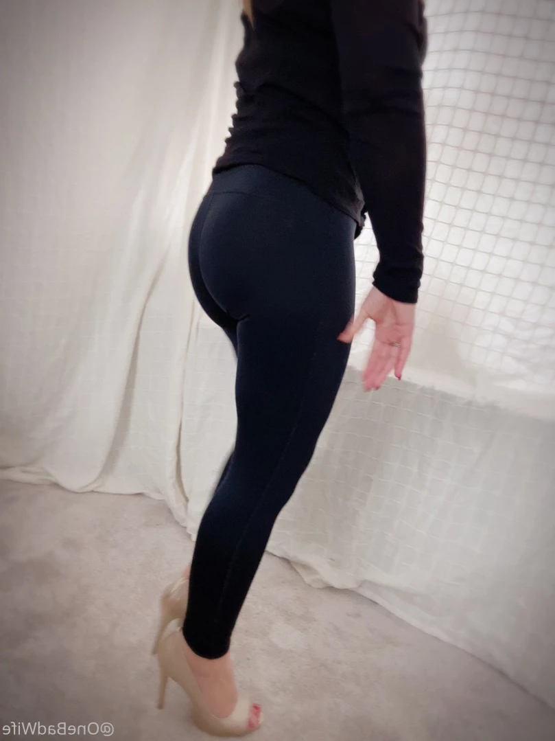 OneBadWife British Wife [ onebadwife ] Onlyfans leaked photo 11762846 on Hotleaks.tv