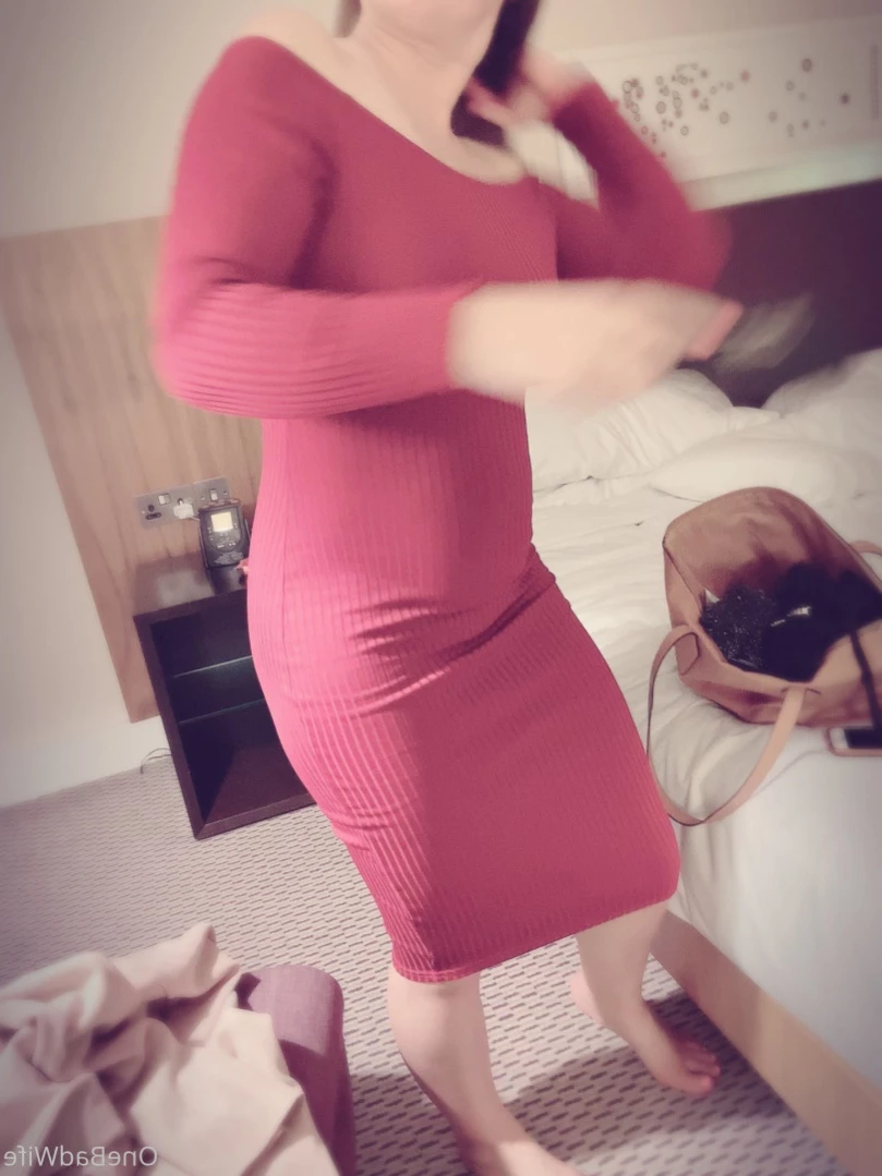 OneBadWife British Wife [ onebadwife ] Onlyfans leaked photo 12297256 on Hotleaks.tv