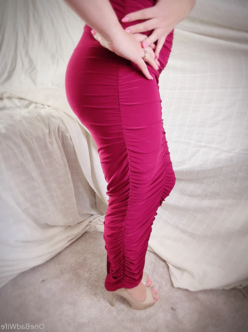 OneBadWife British Wife [ onebadwife ] Onlyfans leaked photo 12800247 on Hotleaks.tv