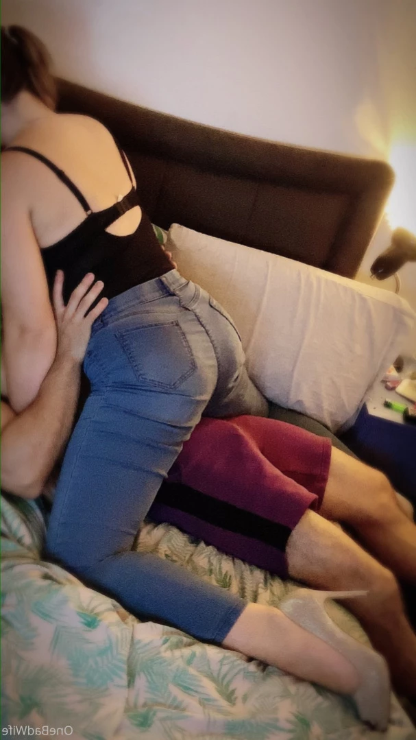 OneBadWife British Wife [ onebadwife ] Onlyfans leaked photo 12924073 on Hotleaks.tv