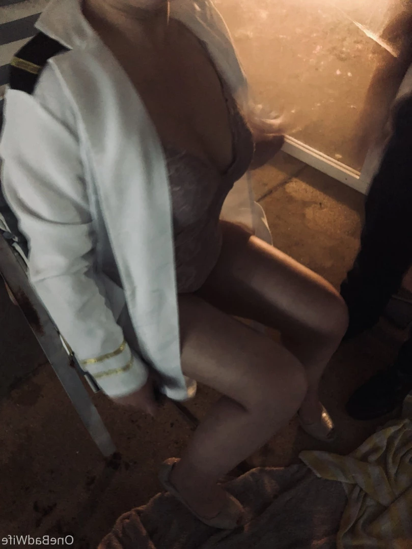 OneBadWife British Wife [ onebadwife ] Onlyfans leaked photo 13462176 on Hotleaks.tv