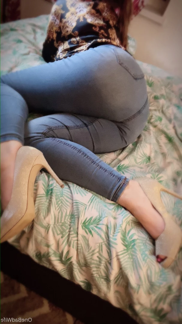 OneBadWife British Wife [ onebadwife ] Onlyfans leaked photo 13776866 on Hotleaks.tv