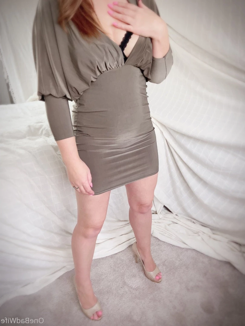 OneBadWife British Wife [ onebadwife ] Onlyfans leaked photo 14063073 on Hotleaks.tv